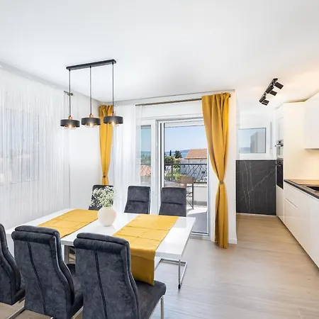 Apartamento Penthouse East And West Star