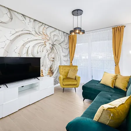 Penthouse East And West Star Apartman *